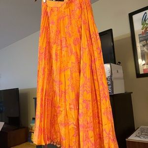 NWT Tanya Taylor Skirt!!!! Size 4 original price $425!!!